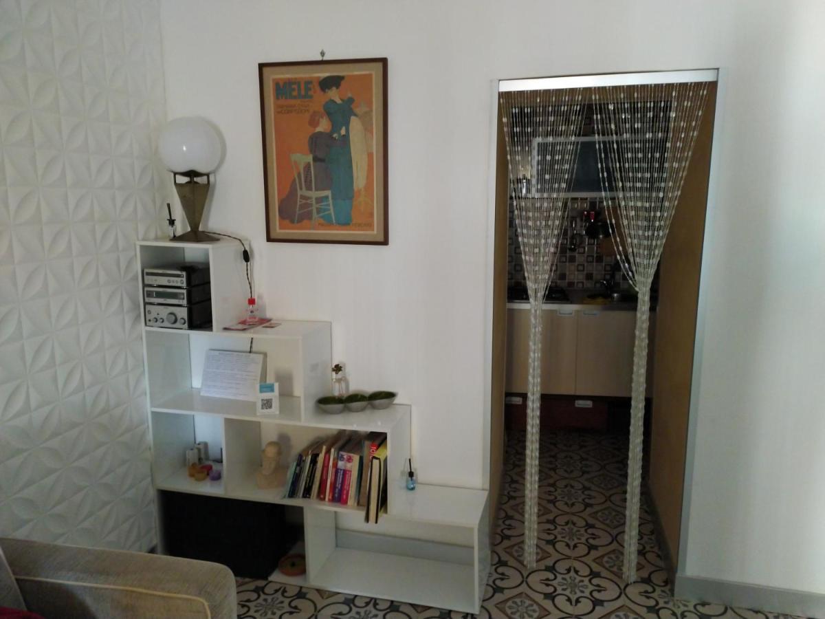 Casa Vacanze Maison Zio Bruno A' Scalinatella Neapel Exterior foto